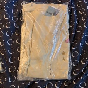 Brand new Uniqlo Spy x family Anya T shirt Size S
